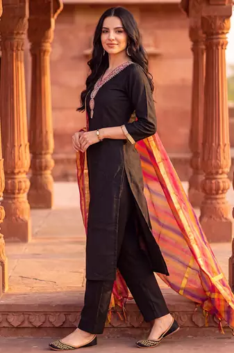 Black embroidered straight kurta trousers with dupatta set