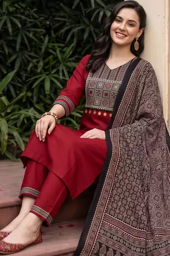 Maroon yoke design straight kurta trousers with dupatta set