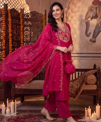 Pink embroidered straight kurta trousers with dupatta set 2