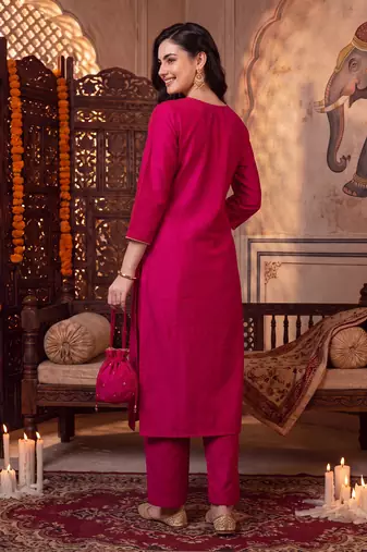 Pink embroidered straight kurta trousers with dupatta set