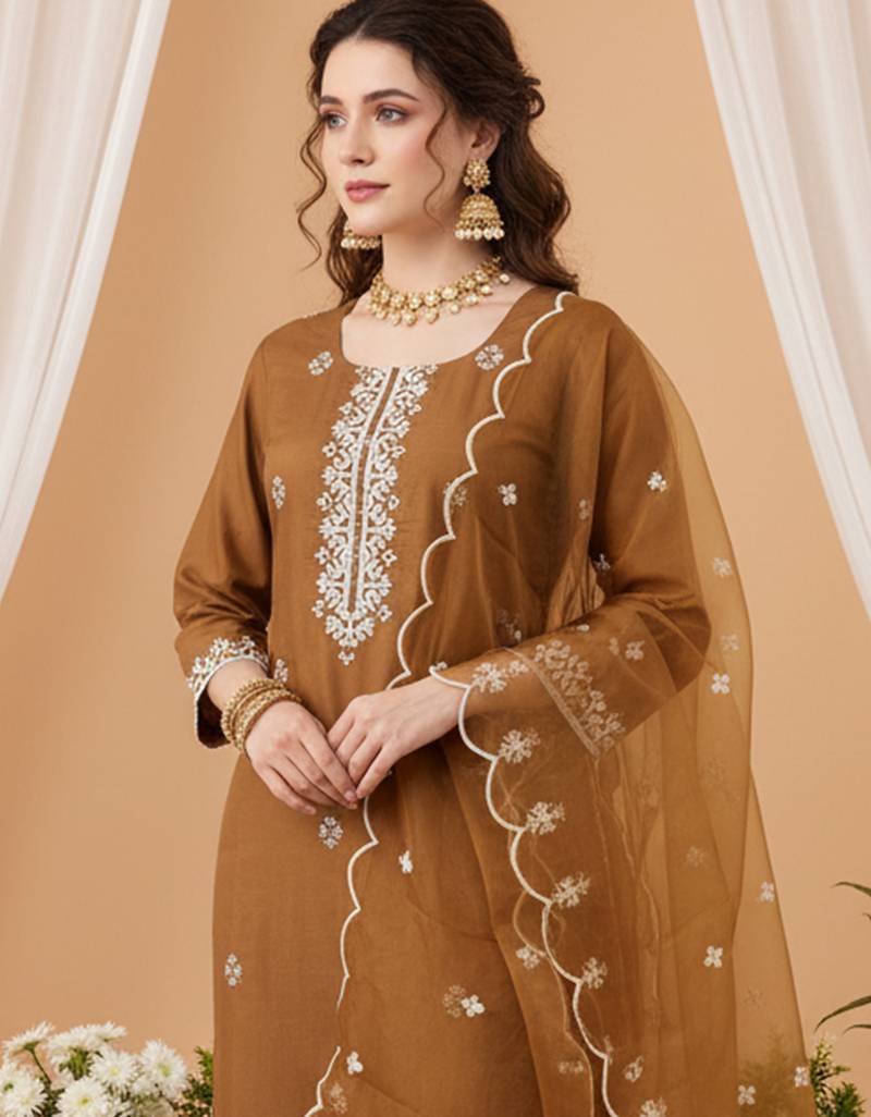 Brown embroidered straight kurta trousers with dupatta set