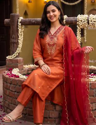 Orange embroidered straight kurta trousers with dupatta set 1