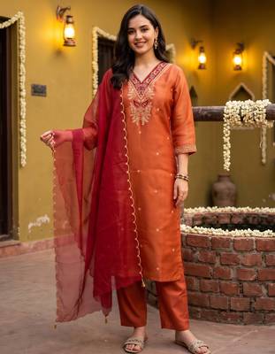 Orange embroidered straight kurta trousers with dupatta set 2