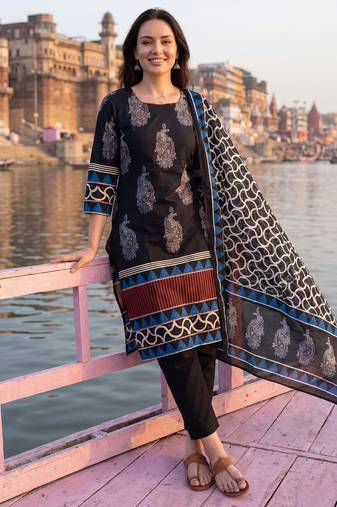 Black printed straight kurta trousers with dupatta set