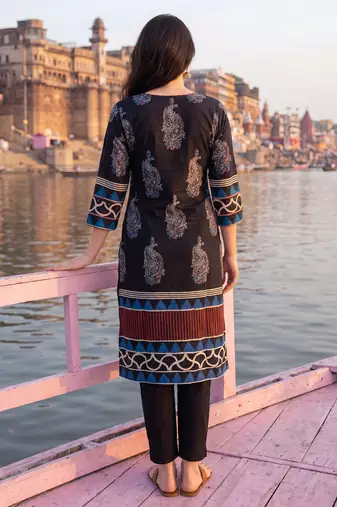 Black printed straight kurta trousers with dupatta set