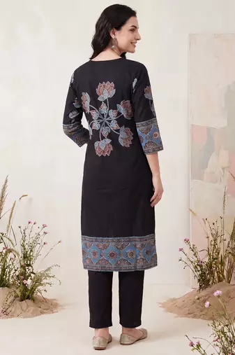 Black printed straight kurta trousers with dupatta set