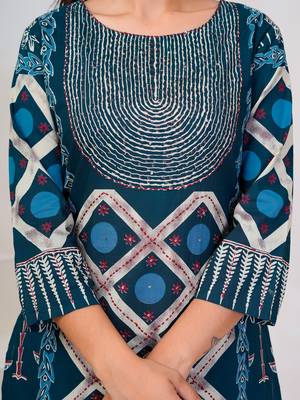 Blue printed straight kurta trousers with dupatta set 4