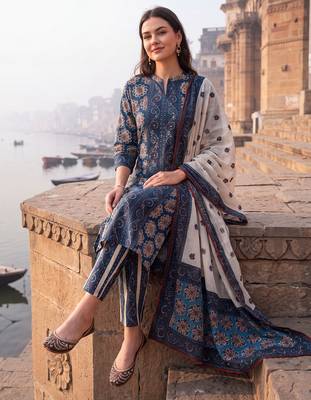 Blue printed straight kurta trousers with dupatta set 1
