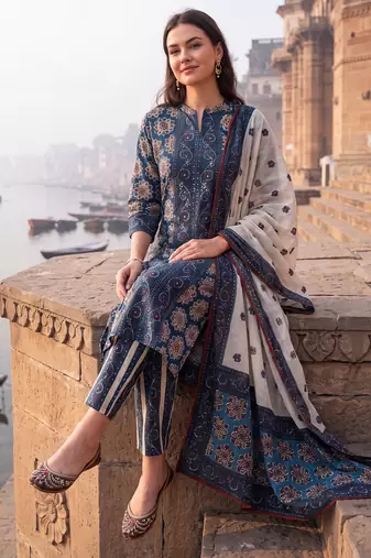 Blue printed straight kurta trousers with dupatta set