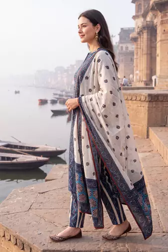 Blue printed straight kurta trousers with dupatta set