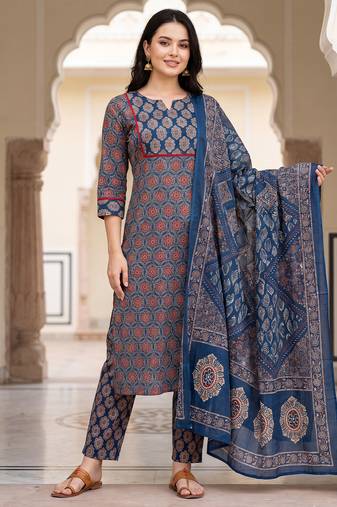 Blue printed straight kurta trousers with dupatta set