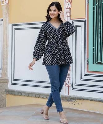 Black cotton printed top for women 1