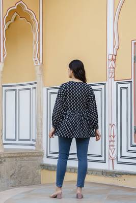 Black cotton printed top for women 2