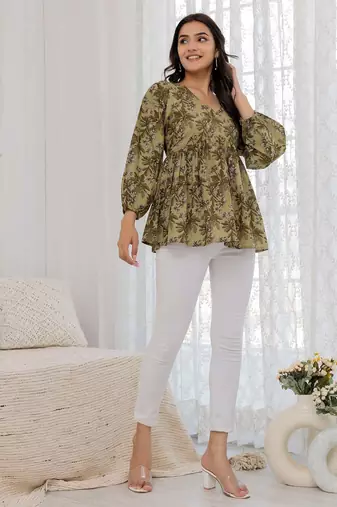 Green cotton printed top for women
