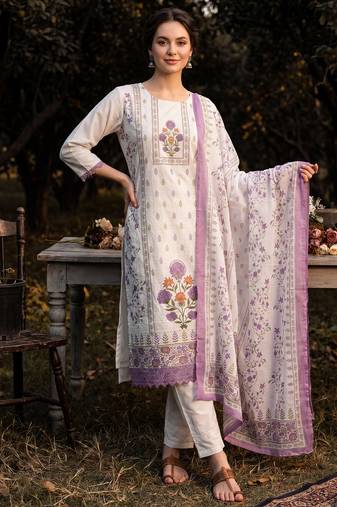 Cream printed straight kurta trousers with dupatta set