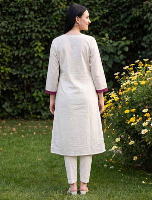 Cream printed straight kurta trousers with dupatta set 3