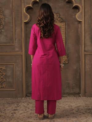 Pink embroidered straight kurta trousers with dupatta set 2