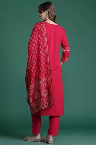 Pink printed straight kurta trousers with dupatta set