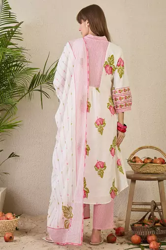 White printed a-line kurta trousers with dupatta set