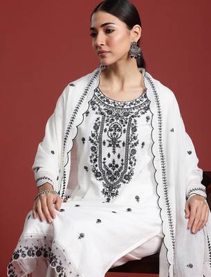 White embroidered straight kurta trousers with dupatta set 1
