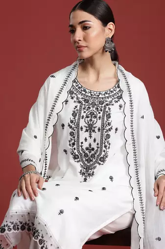 White embroidered straight kurta trousers with dupatta set