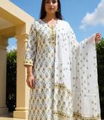 White printed straight kurta trousers with dupatta set