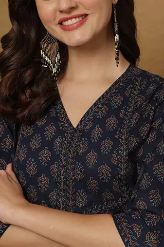 Blue cotton printed top for women