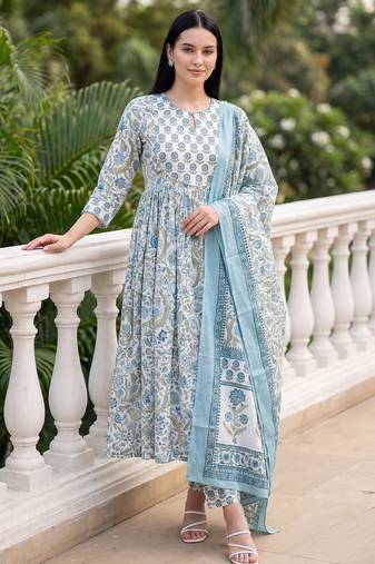 White printed a-line kurta trousers with dupatta set