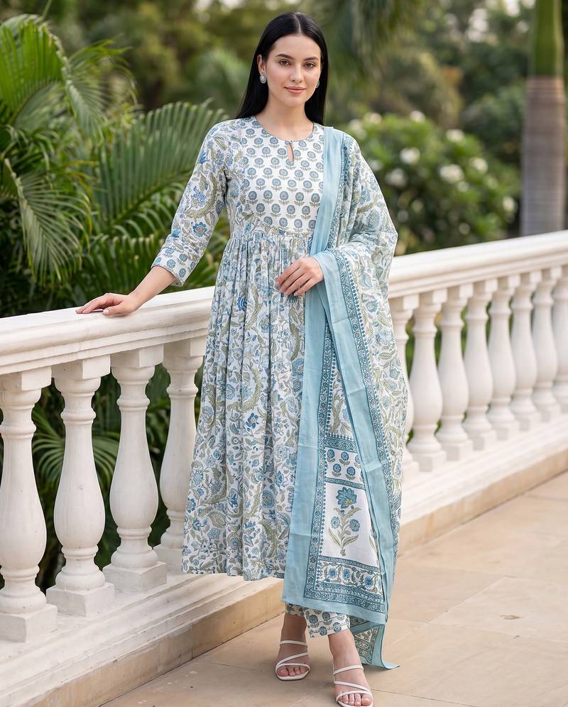 White printed a-line kurta trousers with dupatta set