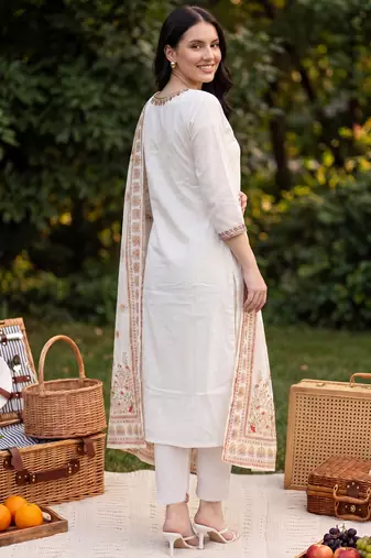 White embroidered straight kurta trousers with dupatta set