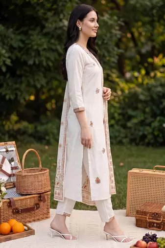 White embroidered straight kurta trousers with dupatta set
