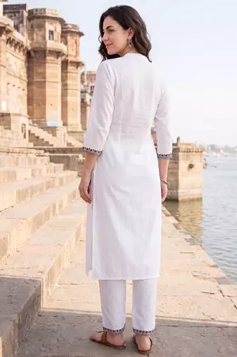 White embroidered straight kurta trousers with dupatta set