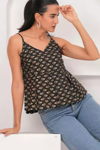 Black cotton printed top for women