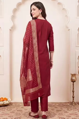Maroon solid straight kurta trousers with dupatta set