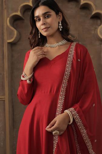 Red solid a-line kurta trousers with dupatta set