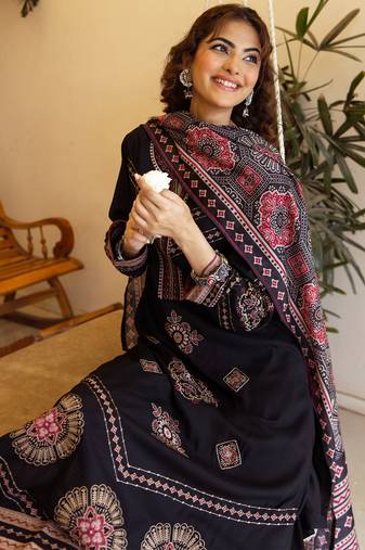 Black embroidered straight kurta palazzo with dupatta set