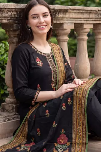 Black embroidered straight kurta trousers with dupatta set