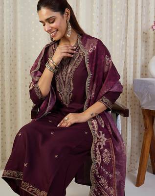 Maroon embroidered straight kurta palazzo with dupatta set 1