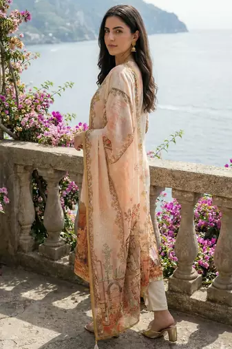 Off white printed straight kurta trousers with dupatta set