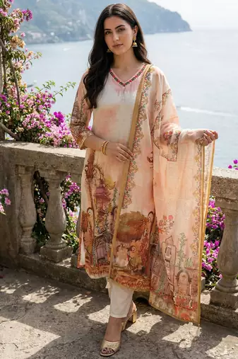 Off white printed straight kurta trousers with dupatta set