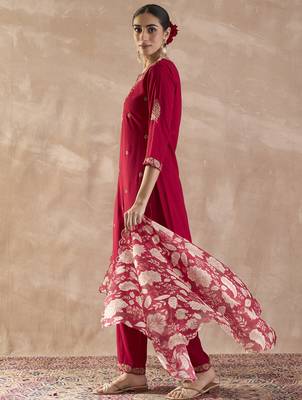 Pink embroidered straight kurta palazzo with dupatta set 3
