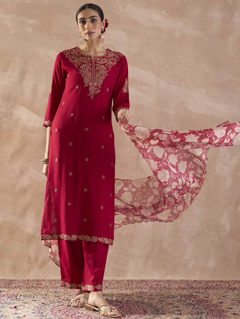 Pink embroidered straight kurta palazzo with dupatta set