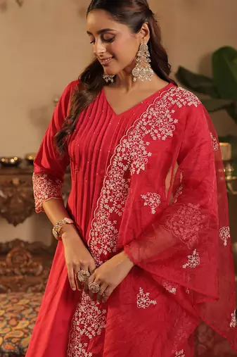 Pink embroidered a-line kurta trousers with dupatta set