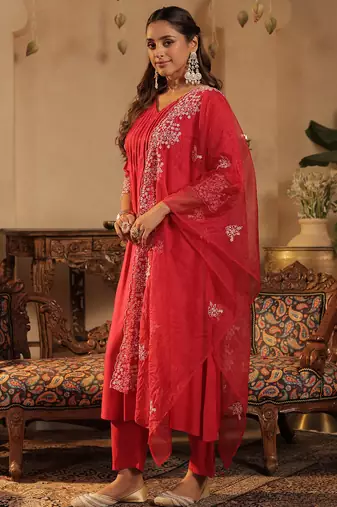 Pink embroidered a-line kurta trousers with dupatta set