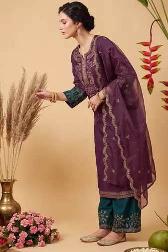 Burgundy embroidered straight kurta trousers with dupatta set