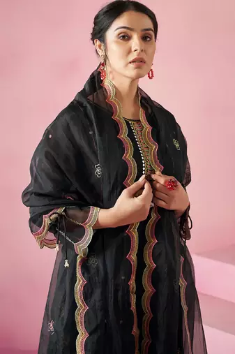 Black embroidered straight kurta trousers with dupatta set