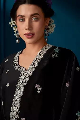 Black straight embroidered kurta trousers with dupatta set
