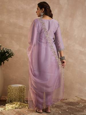 Lavender embroidered straight kurta trousers with dupatta set 2