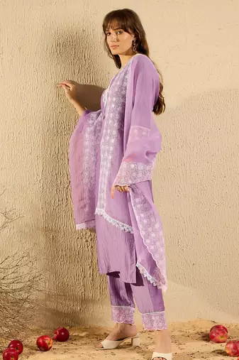 Lavender embroidered straight kurta trousers with dupatta set