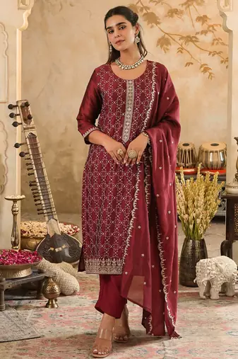 Maroon embroidered straight kurta trousers with dupatta set